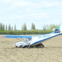 Srušio se mali avion kod Siska