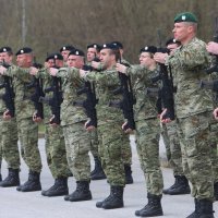 Ivan Anušić u posjetu vojnom poligonu na Slunju