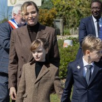 Princ Albert, princeza Charlene i njihova djeca Jacques i Gabriela (2)
