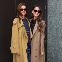 Amanda Peet i Olivia Munn