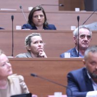 Ivana Kekin došla u Sabor