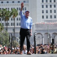 Skup Sandersa i Ocasio-Cortez u Los Angelesu