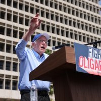 Skup Sandersa i Ocasio-Cortez u Los Angelesu