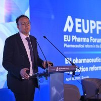 Adrian van den Hoven, generalni direktor Medicines for Europe