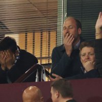 Princ William i princ George na Aston Villa - PSG
