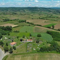 Pogled iz zraka na selo kod Loznice u Srbiji gdje se trebao graditi rudnik litija