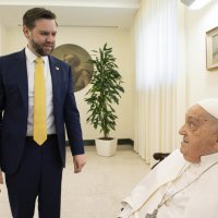 Papa Franjo i JD Vance