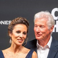 Richard Gere sa sinom Homerom i suprugom Alejandrom