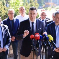 Mislav Herman predao potpise za nadolazeće lokalne izbore