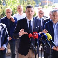 Mislav Herman predao potpise za nadolazeće lokalne izbore