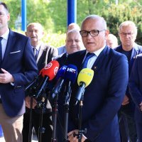 Mislav Herman predao potpise za nadolazeće lokalne izbore