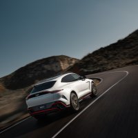 Aston Martin DBX S