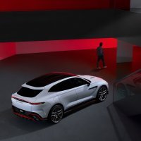 Aston Martin DBX S