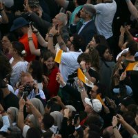 Reakcije na bijeli dim