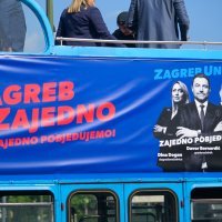Davor Bernardić u autobusu predstavio program liste Zagreb United