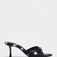 Zara: Sandale s točkicama