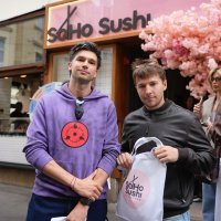 Grupa 2 kitice (Džoni Paranoja i Iggy Bizz)