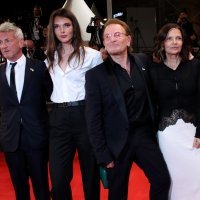 Sean Penn, Valeria Nicov, Bono Vox i Ali Hewson