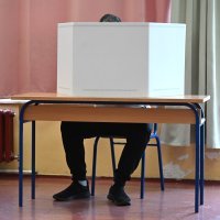 Prvi građani na biralištima u Hrvatskoj