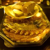 U stožeru Pavla Kalinića u diskoteci Saloon poslužena je klasična mesna plata