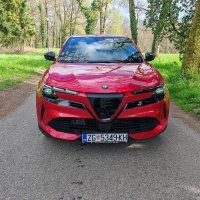 Alfa Romeo Junior Ibrida 1.2 136 KS