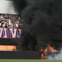Šibenik - Hajduk, bakljada Torcide, požar, 25.5.2025.