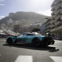Aston Martin Valhalla na legendarnoj F1 stazi