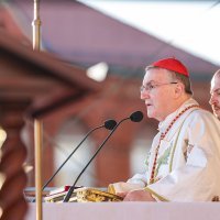 Misu ispred katedrale predvodio je kardinal Josip Bozanić