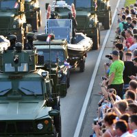 Vojni mimohod u Zagrebu 2015.