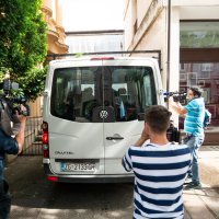 Privođenje uhićenih u aferi Sveti Duh