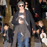 Brad Pitt s djecom