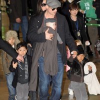 Brad Pitt s djecom
