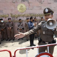 Prosvjed pred kambodžanskim veleposlanstvom u Bangkoku