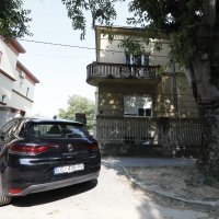 Policija ispred kuće bivšeg šefa HAC-a Josipa Škorića