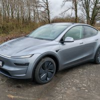 Tesla Model Y Long Range All-Wheel