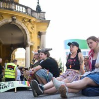 Održana je 24. Povorka ponosa LBGTIQ zajednica 'Puna usta ponosa'