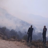 Posljedice požara u Pisku,  vatrogasci i dalje pokušavaju lokalizirati požar