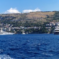 Jahta Lunasea i jahta M'Brace