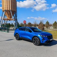 Renault Rafale atelier Alpine E-Tech plug-in hybrid 4x4 300