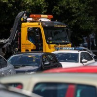 Policija provodi očevid nakon pada žene sa zgrade