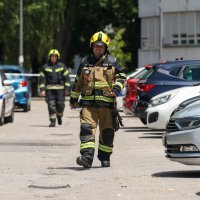 Policija provodi očevid nakon pada žene sa zgrade