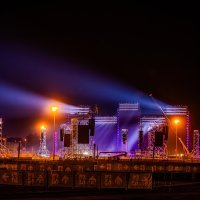 Svjetlosna proba na Hipodromu uoči Thompsonovog koncerta