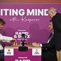 Andrej Plenković zaigrao šah sa svjetskim velemajstorima