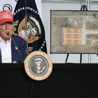 Trump u obilasku Aligator Alcatraza