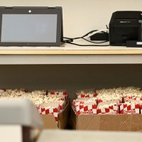 Fan zona na Hipodromu uoči Thompsonovog koncerta