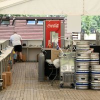 Fan zona na Hipodromu uoči Thompsonovog koncerta