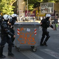 Policija razbila blokadu kod Pravnog fakulteta u Beogradu