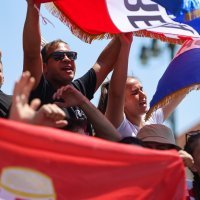 Thompsonovi obožavatelji na Trgu kralja Tomislava