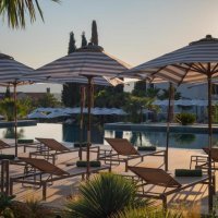 Molum Hotel & Residences