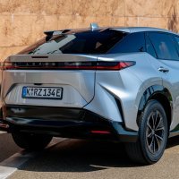 Novi Lexus RZ - dinamička premijera